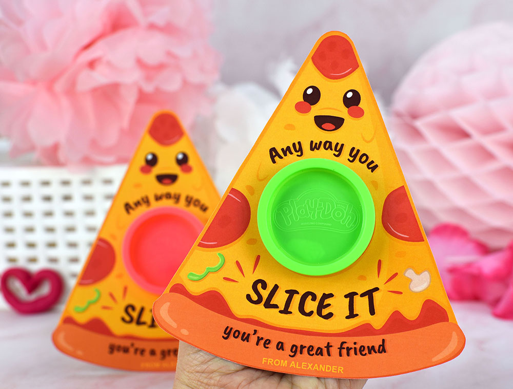 Valentines play doh holder pizza design